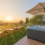 וילה Modern Di Rovigno With Pool, Hot Tub And Sea View רובינייסקו סלו